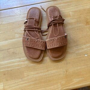 FRYE Ankle Tie Leather Sandals